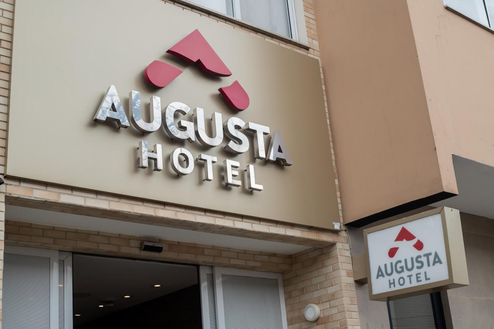 Augusta Hotel Joao Neiva Luaran gambar